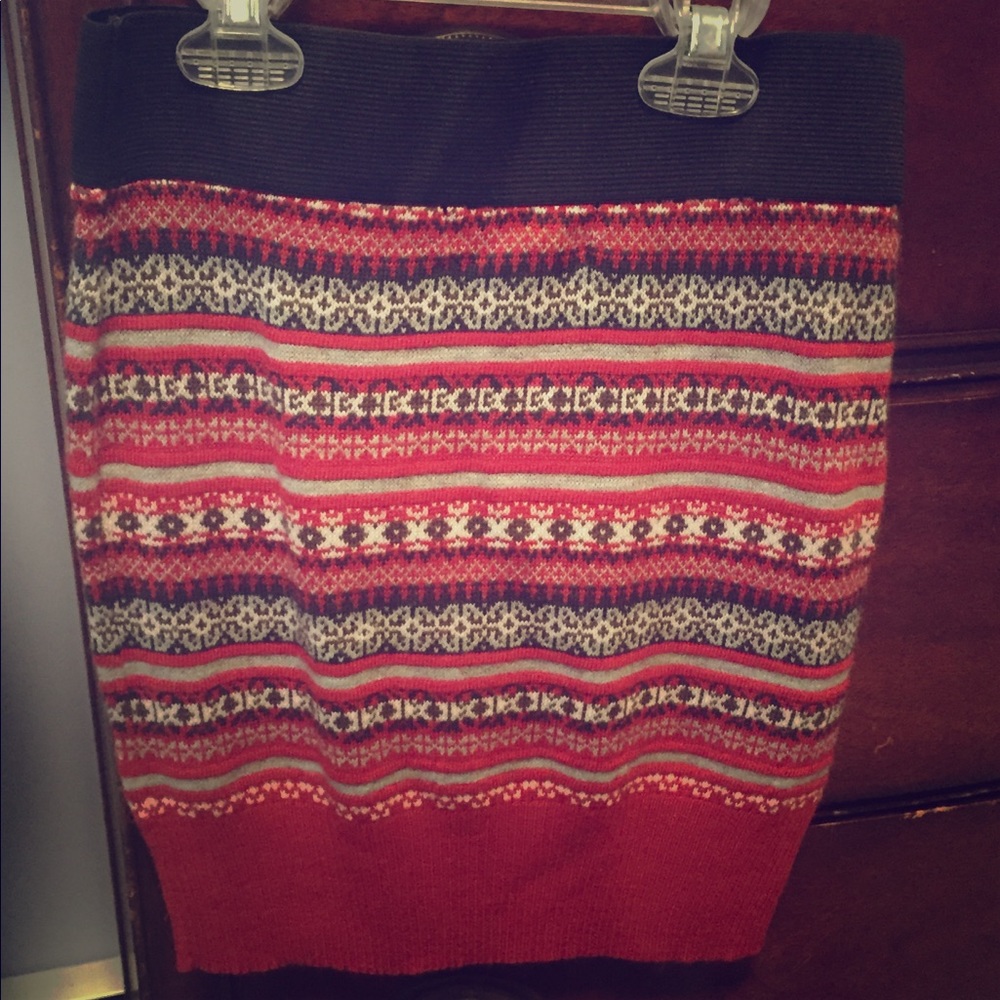 Mini Skirt size small